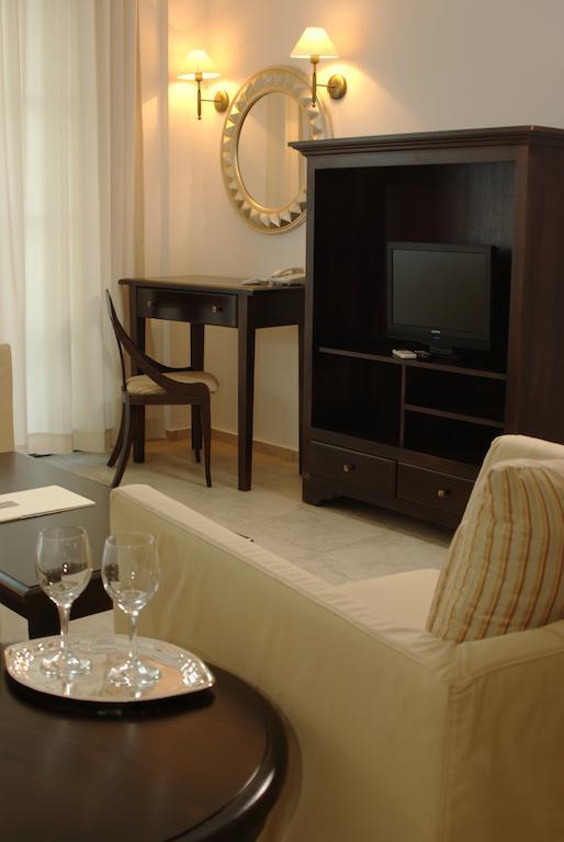 The Cliff 4* Obzor